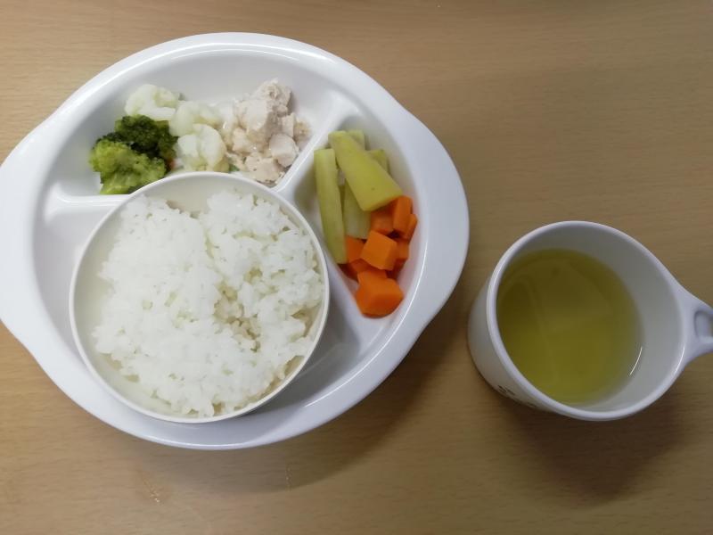 2024.5.8離乳食.jpg